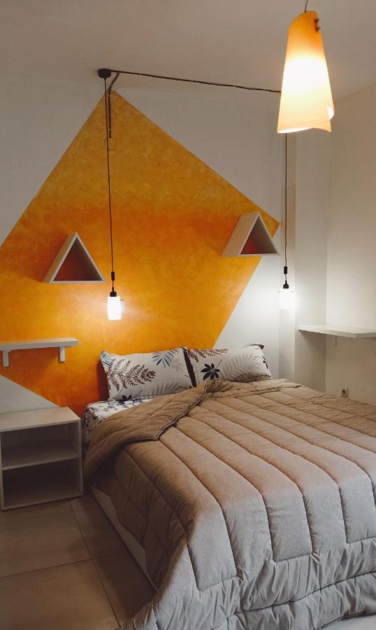 Sunny Street Apartment Salonicco Esterno foto